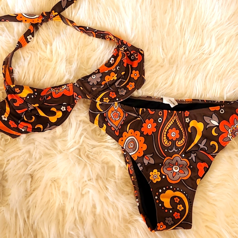 BOGO!!!! NWT Floral Bikini